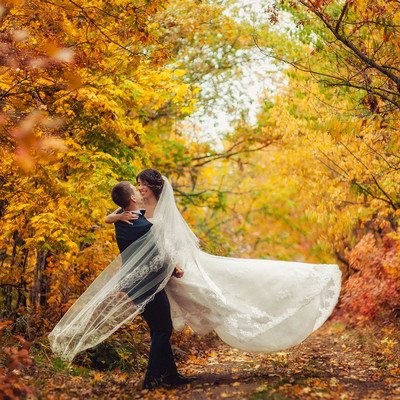 Autumn Weddings: Colours & Style